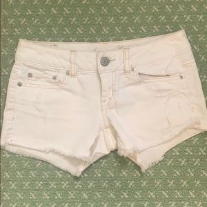 American Eagle Denim Shorts Size 00 (24) White